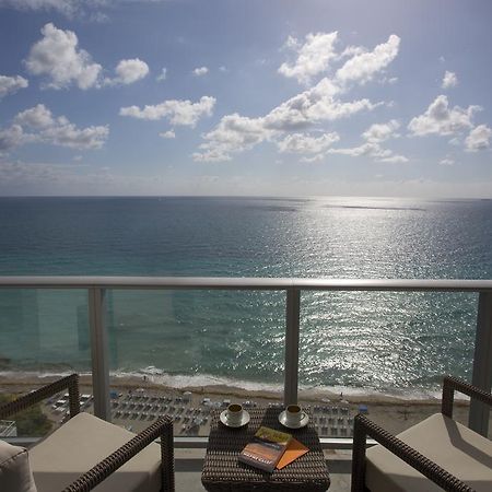 Lyfe Resort & Residences Hollywood Esterno foto