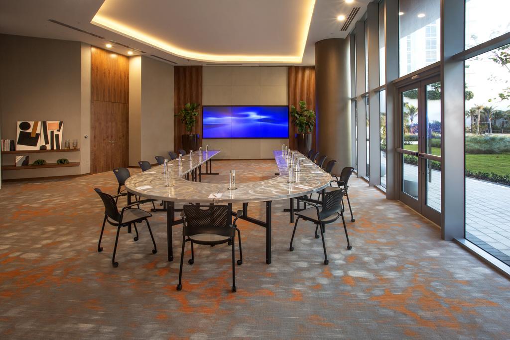 Lyfe Resort & Residences Hollywood Esterno foto